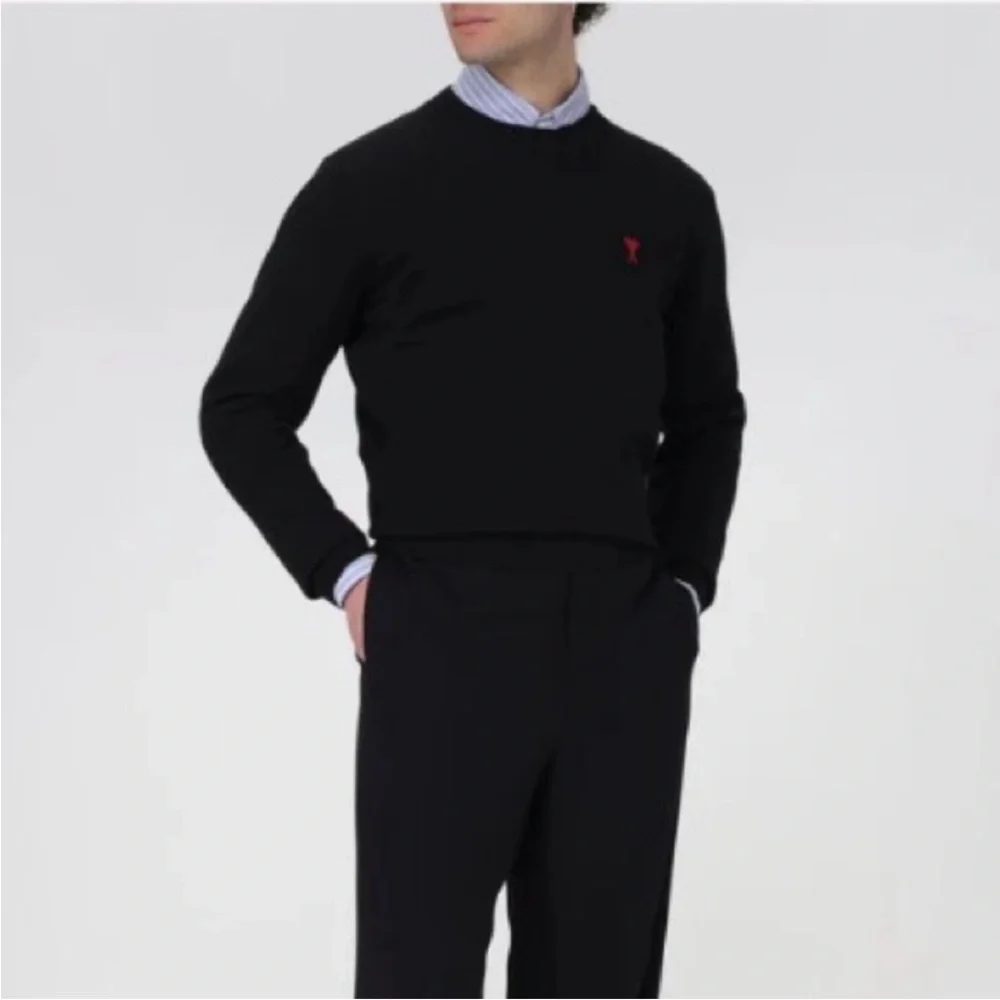 Ami Paris Black Sweater Size Large EUC
